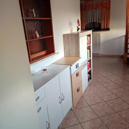 Turisticna Kmetija Stupar Apartmán Dvor
