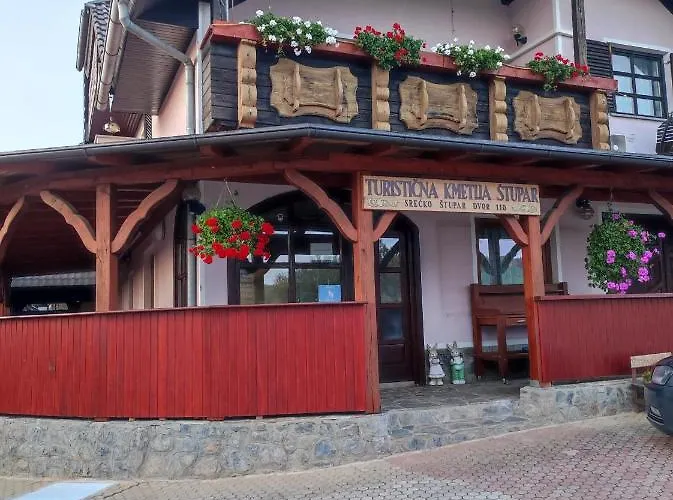 Turisticna Kmetija Stupar * Dvor